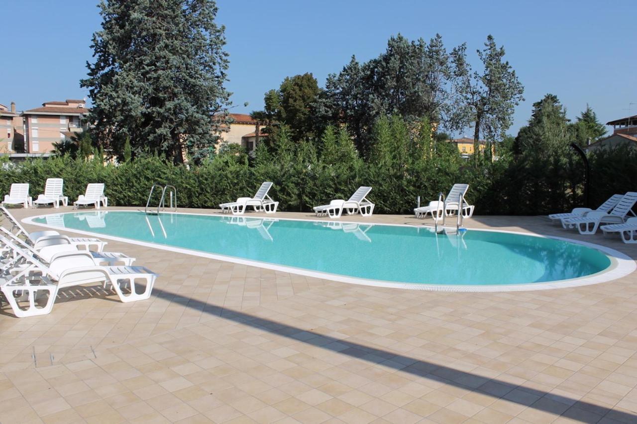 Casa Di Chiara Apartment Peschiera del Garda Exterior foto